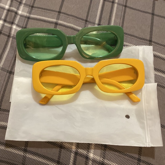 Glasses set - Picture 2 of 12